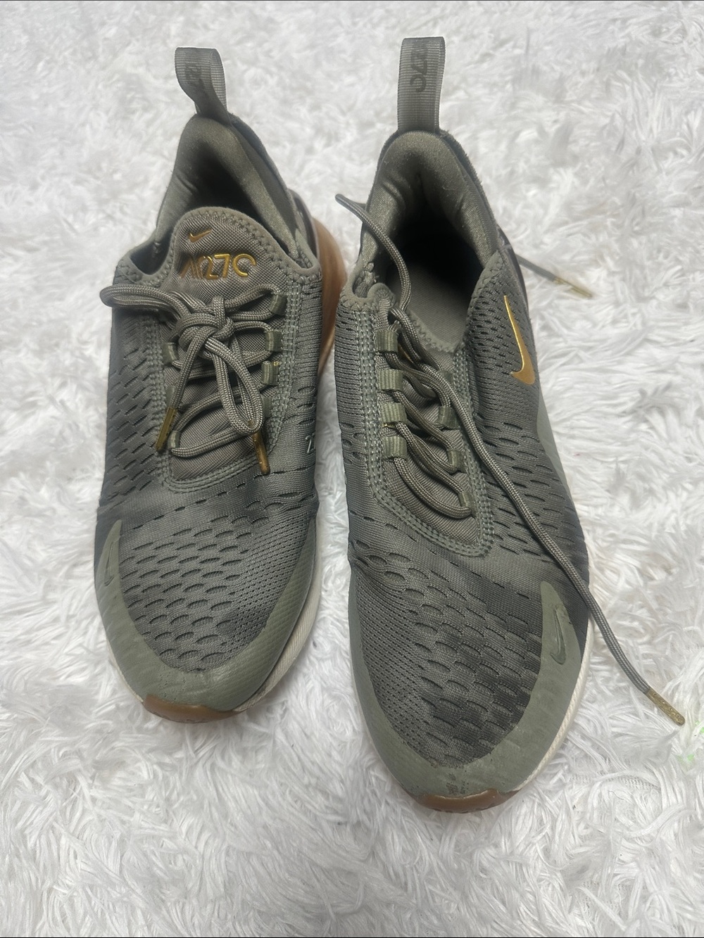 Nike Men’s Olive Green and Gold Running Sneakers